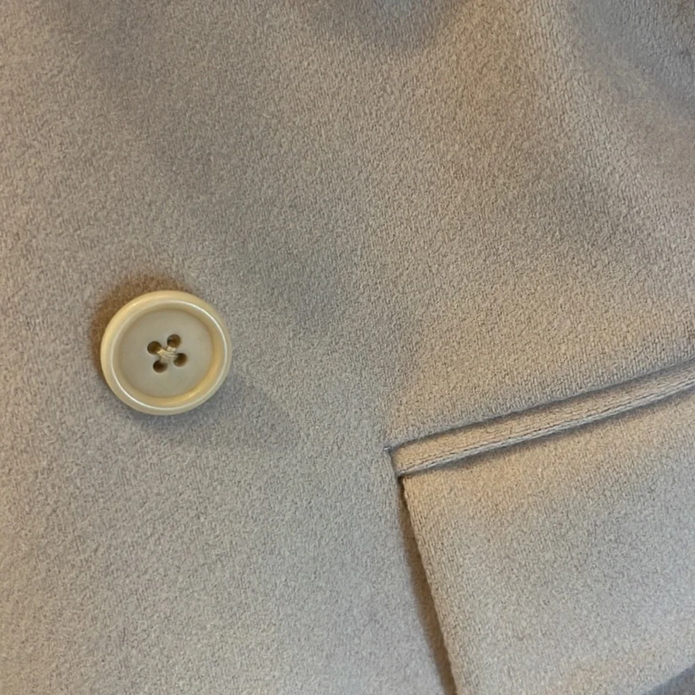 Unique jacket. Perfect condition beautiful - Picture 4 of 5